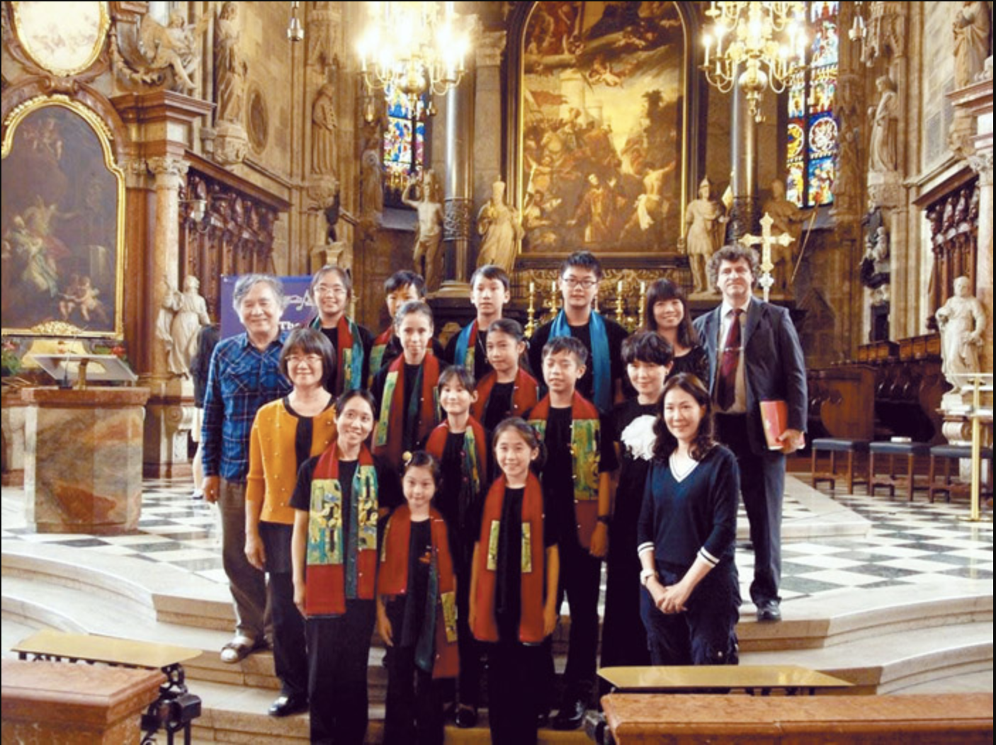 兒童合唱團在維也納聖史蒂芬大教堂